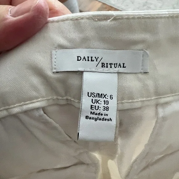 Daily Ritual Cream Pants - Picture 7 of 8